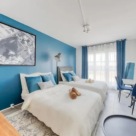 Votre Pied-a-terre Parisien A Montreuil-fontenay Apartment