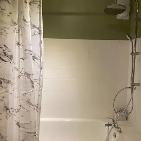 Votre Pied-a-terre Parisien A Montreuil-fontenay * Montreuil (Seine-Saint-Denis)