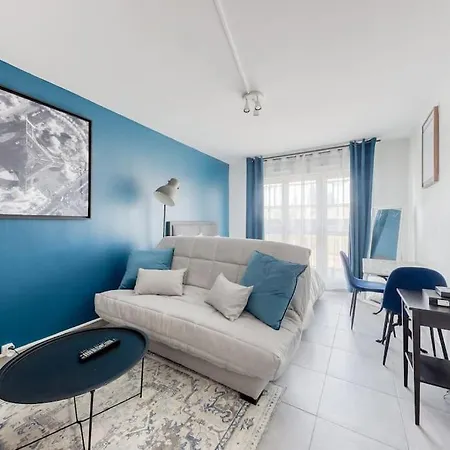 Votre Pied-a-terre Parisien A Montreuil-fontenay *